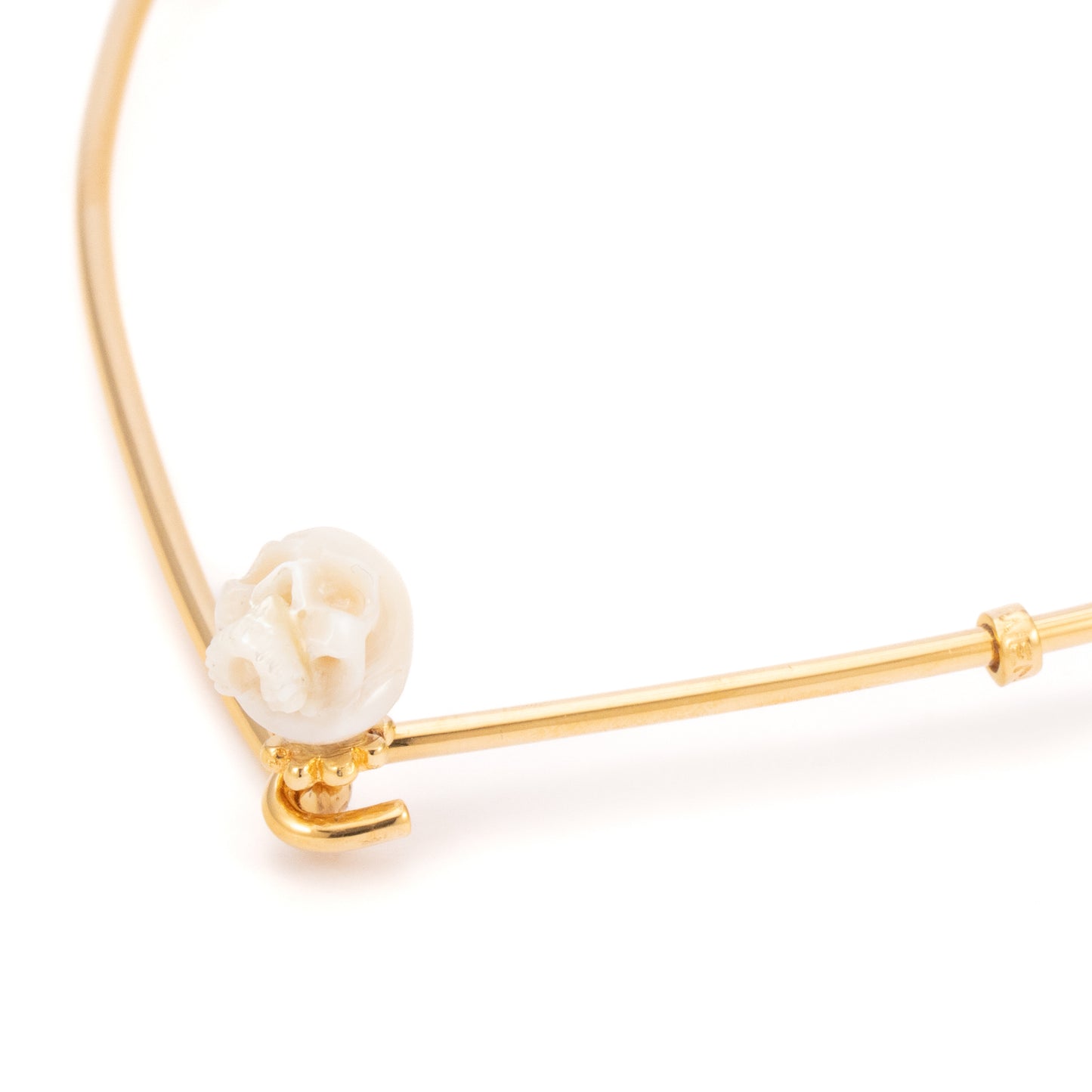 GARGANTILLA CALAVERA